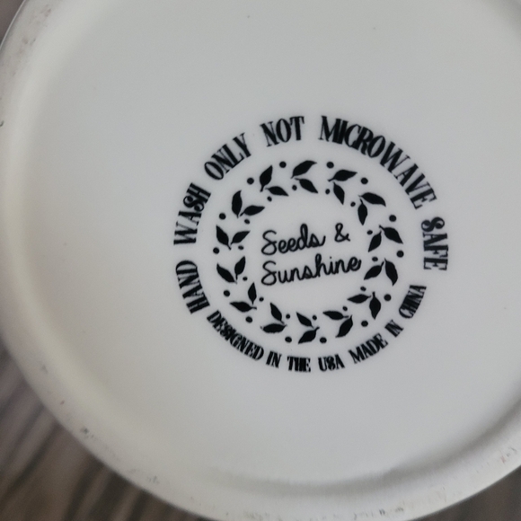 Fall Squirrel 🐿️🍄 with Red Mushroom ceramic mug Cute Bohemian Style - Picture 4 of 5